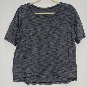 Lululemon short sleeve top